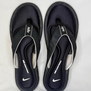 Nike Flip flops